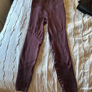 Victoria’s Secret leggings